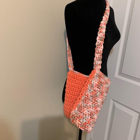 Crossbody Bag Crocheted Handmade - Picture 12 of 16
